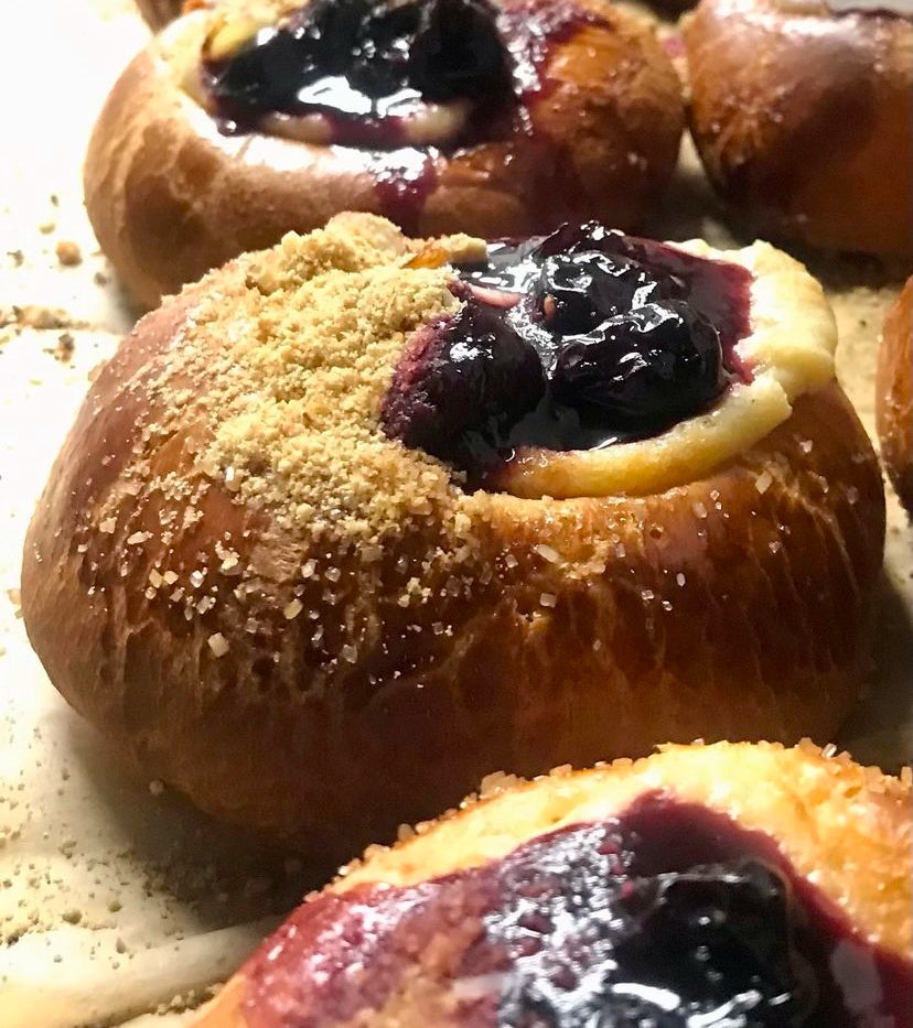 Cherry Vanilla Brioche Pastries 6-Pack